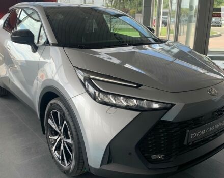 купити нове авто Тойота C-HR 2024 року від офіційного дилера Тойота на Столичному Тойота фото