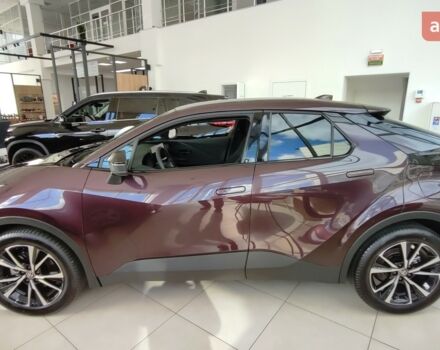 купить новое авто Тойота C-HR 2024 года от официального дилера Тойота Центр Чернігів «Соллі-Плюс» Тойота фото