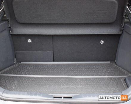 Желтый Тойота C-HR, объемом двигателя 2 л и пробегом 17 тыс. км за 39200 $, фото 9 на Automoto.ua