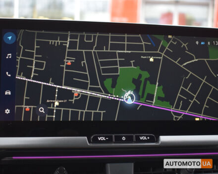 Желтый Тойота C-HR, объемом двигателя 2 л и пробегом 17 тыс. км за 38900 $, фото 14 на Automoto.ua