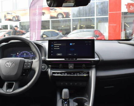 Жовтий Тойота C-HR, об'ємом двигуна 1.99 л та пробігом 17 тис. км за 39200 $, фото 7 на Automoto.ua