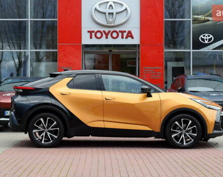Жовтий Тойота C-HR, об'ємом двигуна 1.99 л та пробігом 17 тис. км за 39200 $, фото 16 на Automoto.ua