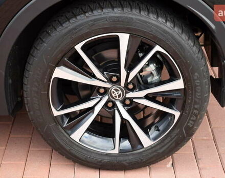 Жовтий Тойота C-HR, об'ємом двигуна 1.99 л та пробігом 17 тис. км за 39200 $, фото 15 на Automoto.ua