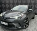 Серый Тойота C-HR, объемом двигателя 1.8 л и пробегом 83 тыс. км за 16900 $, фото 2 на Automoto.ua