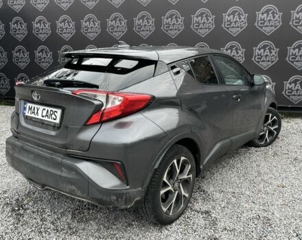 Серый Тойота C-HR, объемом двигателя 1.8 л и пробегом 83 тыс. км за 16900 $, фото 5 на Automoto.ua
