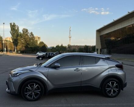 Серый Тойота C-HR, объемом двигателя 1.8 л и пробегом 133 тыс. км за 21400 $, фото 6 на Automoto.ua