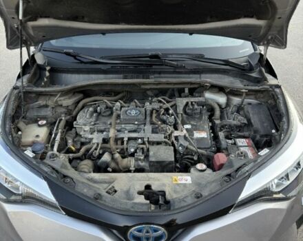 Серый Тойота C-HR, объемом двигателя 1.8 л и пробегом 133 тыс. км за 21400 $, фото 11 на Automoto.ua
