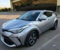 Серый Тойота C-HR, объемом двигателя 1.8 л и пробегом 133 тыс. км за 21400 $, фото 2 на Automoto.ua