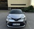 Серый Тойота C-HR, объемом двигателя 1.8 л и пробегом 133 тыс. км за 21400 $, фото 1 на Automoto.ua