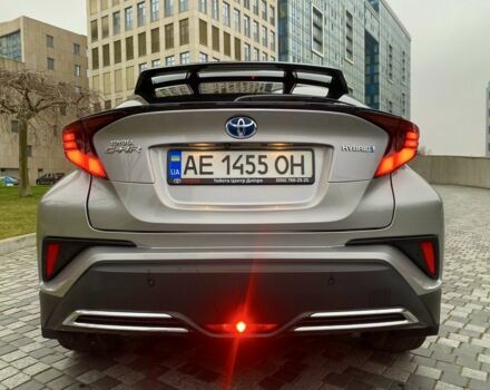 Серый Тойота C-HR, объемом двигателя 0 л и пробегом 76 тыс. км за 27000 $, фото 9 на Automoto.ua