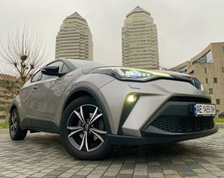 Серый Тойота C-HR, объемом двигателя 0 л и пробегом 76 тыс. км за 27000 $, фото 15 на Automoto.ua