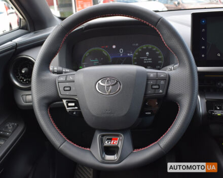 Серый Тойота C-HR, объемом двигателя 2 л и пробегом 745 тыс. км за 42400 $, фото 8 на Automoto.ua