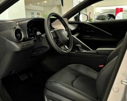 Сірий Тойота C-HR, об'ємом двигуна 2 л та пробігом 8 тис. км за 42652 $, фото 9 на Automoto.ua