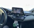 Серый Тойота C-HR, объемом двигателя 2 л и пробегом 136 тыс. км за 16992 $, фото 4 на Automoto.ua