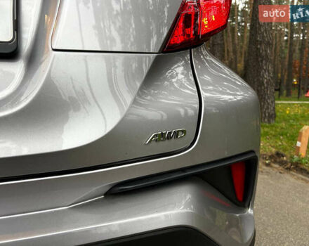 Сірий Тойота C-HR, об'ємом двигуна 1.2 л та пробігом 42 тис. км за 20000 $, фото 10 на Automoto.ua