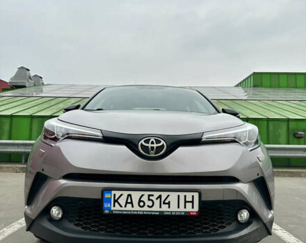 Сірий Тойота C-HR, об'ємом двигуна 1.2 л та пробігом 86 тис. км за 18900 $, фото 12 на Automoto.ua