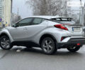 Серый Тойота C-HR, объемом двигателя 1.2 л и пробегом 70 тыс. км за 21000 $, фото 8 на Automoto.ua