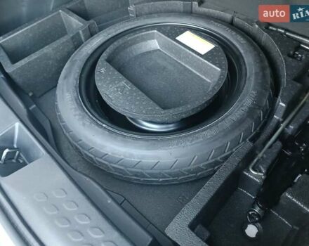 Тойота C-HR 2016 у Львові на Automoto.ua Сірий Тойота C-HR, об'ємом двигуна 1.2 л та пробігом 96 тис. км за 17500 $, фото 23 на Automoto.ua