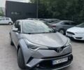 Серый Тойота C-HR, объемом двигателя 1.2 л и пробегом 58 тыс. км за 18200 $, фото 1 на Automoto.ua