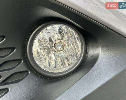 Сірий Тойота C-HR, об'ємом двигуна 1.2 л та пробігом 42 тис. км за 18950 $, фото 34 на Automoto.ua