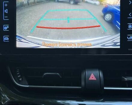 Серый Тойота C-HR, объемом двигателя 1.2 л и пробегом 126 тыс. км за 17999 $, фото 20 на Automoto.ua