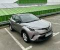 Серый Тойота C-HR, объемом двигателя 1.2 л и пробегом 86 тыс. км за 18600 $, фото 14 на Automoto.ua