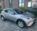 Тойота C-HR 2016 у Львові на Automoto.ua Сірий Тойота C-HR, об'ємом двигуна 1.2 л та пробігом 96 тис. км за 17500 $, фото 1 на Automoto.ua