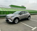 Серый Тойота C-HR, объемом двигателя 1.2 л и пробегом 86 тыс. км за 18600 $, фото 7 на Automoto.ua