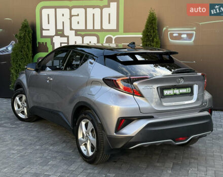 Сірий Тойота C-HR, об'ємом двигуна 1.2 л та пробігом 88 тис. км за 18000 $, фото 57 на Automoto.ua