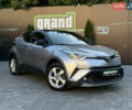 Сірий Тойота C-HR, об'ємом двигуна 1.2 л та пробігом 88 тис. км за 18000 $, фото 1 на Automoto.ua