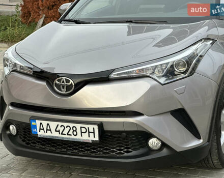 Сірий Тойота C-HR, об'ємом двигуна 1.2 л та пробігом 42 тис. км за 18950 $, фото 9 на Automoto.ua