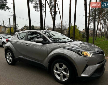 Сірий Тойота C-HR, об'ємом двигуна 1.2 л та пробігом 42 тис. км за 20000 $, фото 2 на Automoto.ua