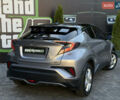 Сірий Тойота C-HR, об'ємом двигуна 1.2 л та пробігом 88 тис. км за 18000 $, фото 54 на Automoto.ua