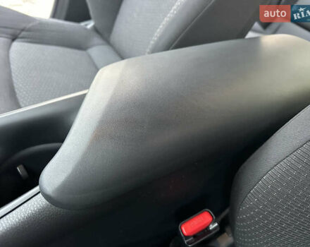 Сірий Тойота C-HR, об'ємом двигуна 1.2 л та пробігом 42 тис. км за 18950 $, фото 85 на Automoto.ua