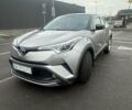 Серый Тойота C-HR, объемом двигателя 1.2 л и пробегом 180 тыс. км за 17500 $, фото 1 на Automoto.ua
