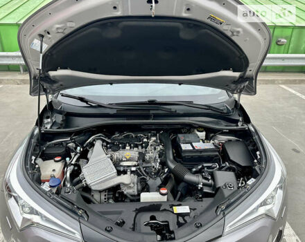 Серый Тойота C-HR, объемом двигателя 1.2 л и пробегом 86 тыс. км за 18600 $, фото 52 на Automoto.ua