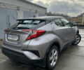 Серый Тойота C-HR, объемом двигателя 1.2 л и пробегом 82 тыс. км за 21800 $, фото 2 на Automoto.ua
