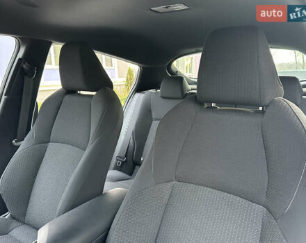 Сірий Тойота C-HR, об'ємом двигуна 1.2 л та пробігом 42 тис. км за 18950 $, фото 99 на Automoto.ua