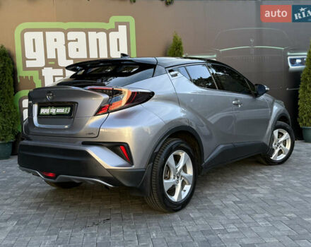 Сірий Тойота C-HR, об'ємом двигуна 1.2 л та пробігом 88 тис. км за 18000 $, фото 60 на Automoto.ua