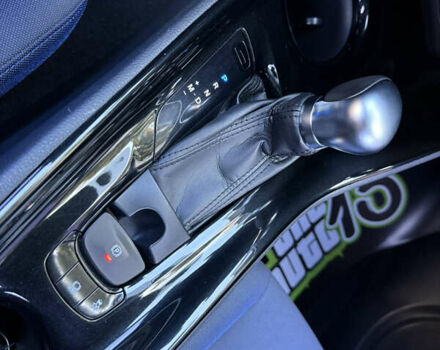 Сірий Тойота C-HR, об'ємом двигуна 1.2 л та пробігом 88 тис. км за 18000 $, фото 28 на Automoto.ua