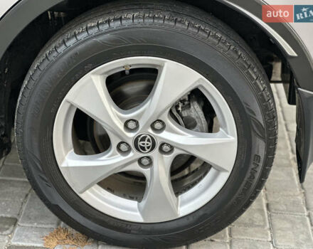 Сірий Тойота C-HR, об'ємом двигуна 1.2 л та пробігом 42 тис. км за 18950 $, фото 65 на Automoto.ua