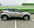 Серый Тойота C-HR, объемом двигателя 1.2 л и пробегом 86 тыс. км за 18600 $, фото 20 на Automoto.ua