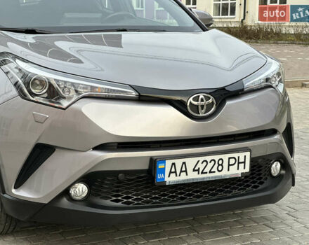Сірий Тойота C-HR, об'ємом двигуна 1.2 л та пробігом 42 тис. км за 18950 $, фото 8 на Automoto.ua