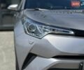 Серый Тойота C-HR, объемом двигателя 1.2 л и пробегом 172 тыс. км за 18000 $, фото 4 на Automoto.ua