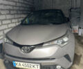 Серый Тойота C-HR, объемом двигателя 1.2 л и пробегом 82 тыс. км за 21800 $, фото 16 на Automoto.ua