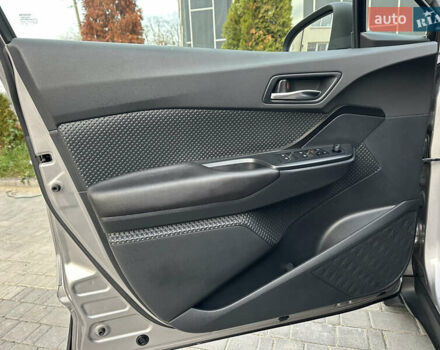 Сірий Тойота C-HR, об'ємом двигуна 1.2 л та пробігом 42 тис. км за 18950 $, фото 88 на Automoto.ua