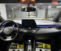 Серый Тойота C-HR, объемом двигателя 1.2 л и пробегом 41 тыс. км за 23000 $, фото 9 на Automoto.ua