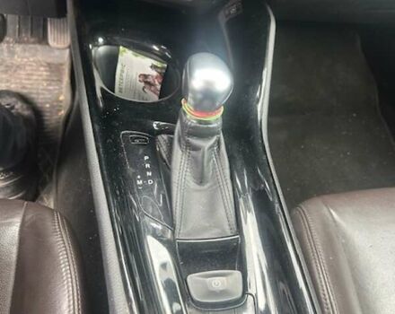 Серый Тойота C-HR, объемом двигателя 1.2 л и пробегом 137 тыс. км за 17500 $, фото 10 на Automoto.ua