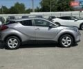 Серый Тойота C-HR, объемом двигателя 1.2 л и пробегом 172 тыс. км за 18000 $, фото 7 на Automoto.ua