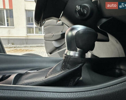 Сірий Тойота C-HR, об'ємом двигуна 1.2 л та пробігом 42 тис. км за 18950 $, фото 118 на Automoto.ua